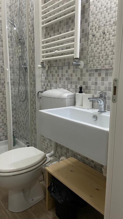 Giuliani 23 Apartment ترييستي المظهر الخارجي الصورة